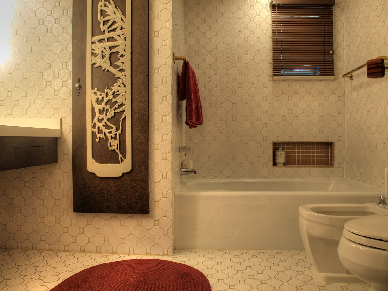 Master Bathroom.jpg